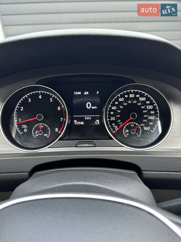 Универсал Volkswagen Golf 2016 в Киеве фото 10 Универсал Volkswagen Golf 2016 в Киеве