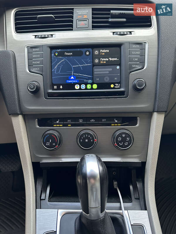 Универсал Volkswagen Golf 2016 в Киеве фото 12 Универсал Volkswagen Golf 2016 в Киеве