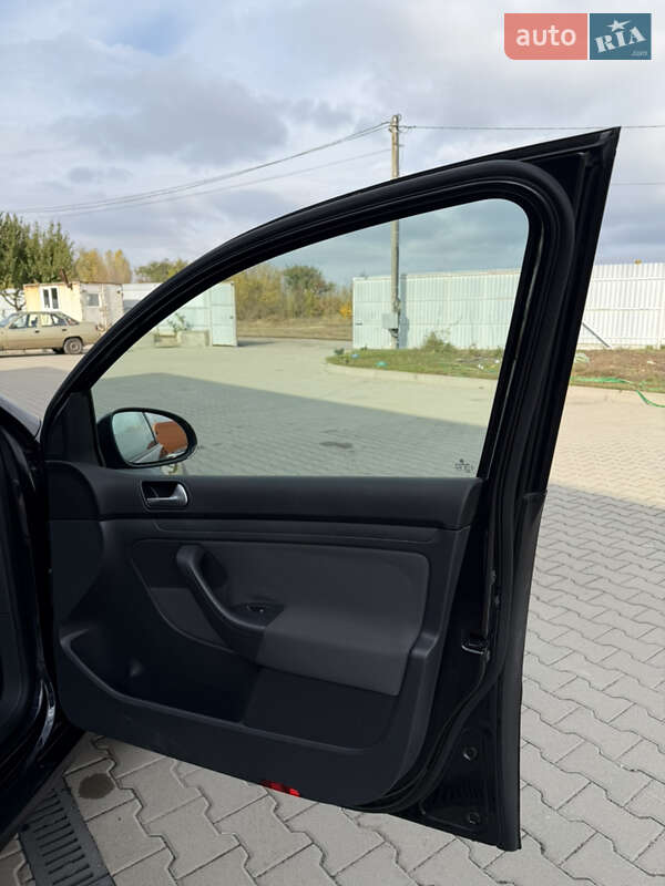 Хэтчбек Volkswagen Golf 2009 в Лубнах фото 25 Хэтчбек Volkswagen Golf 2009 в Лубнах