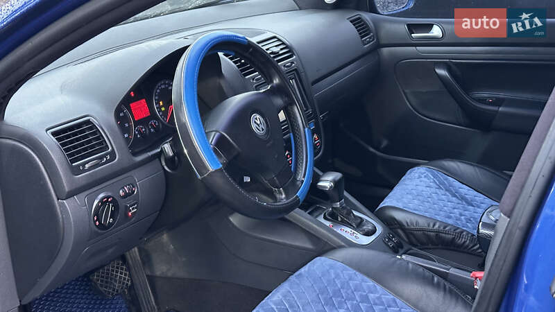Хетчбек Volkswagen Golf 2006 в Полтаві фото 8 Хетчбек Volkswagen Golf 2006 в Полтаві