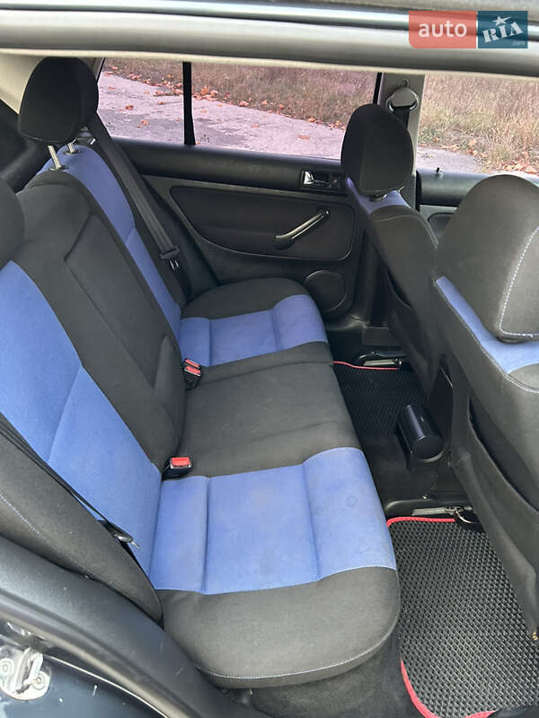 Хэтчбек Volkswagen Golf 2000 в Вараше фото 12 Хэтчбек Volkswagen Golf 2000 в Вараше