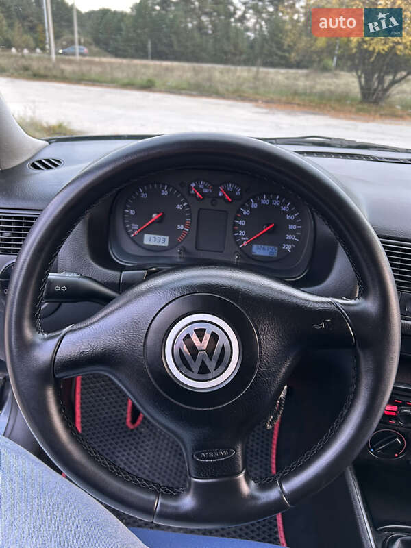 Хэтчбек Volkswagen Golf 2000 в Вараше фото 22 Хэтчбек Volkswagen Golf 2000 в Вараше