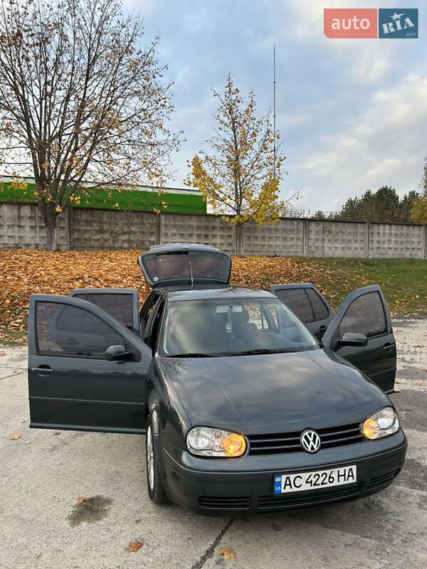 Хэтчбек Volkswagen Golf 2000 в Вараше фото 27 Хэтчбек Volkswagen Golf 2000 в Вараше