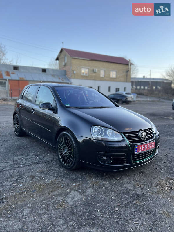 Хетчбек Volkswagen Golf 2008 в Рівному