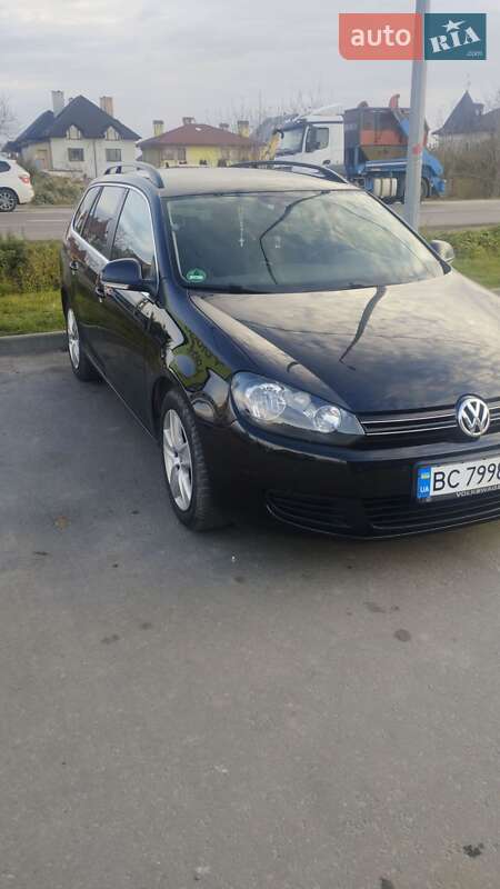 Універсал Volkswagen Golf 2009 в Львові