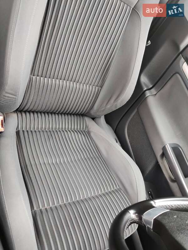 Хэтчбек Volkswagen Golf 2008 в Нежине