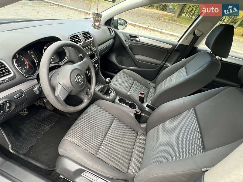 Хэтчбек Volkswagen Golf 2009 в Луцке фото 10 Хэтчбек Volkswagen Golf 2009 в Луцке