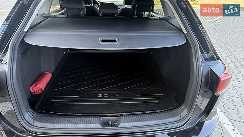 Универсал Volkswagen Golf 2021 в Луцке