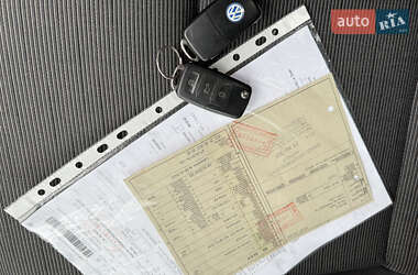 Хэтчбек Volkswagen Golf 2008 в 