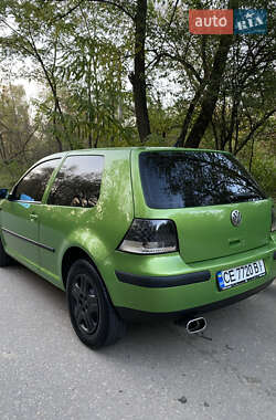 Хетчбек Volkswagen Golf 1999 в Чернівцях