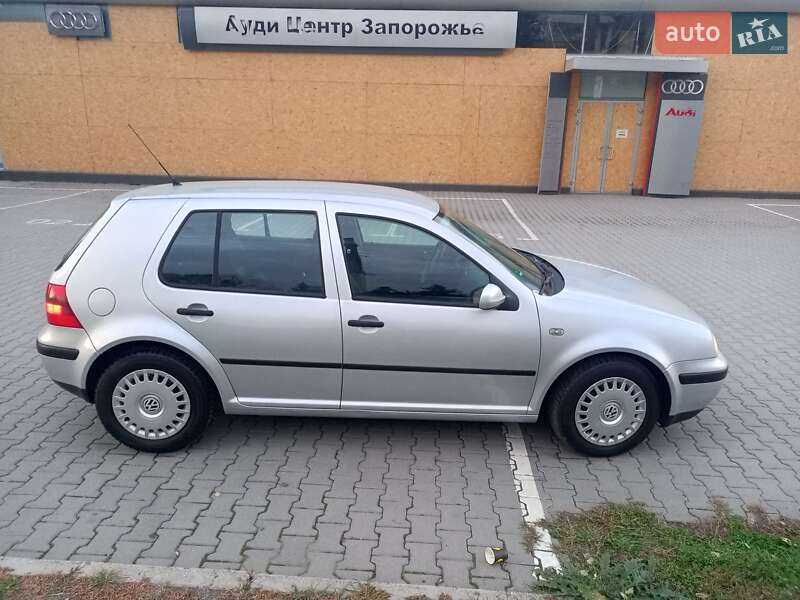 Хетчбек Volkswagen Golf 2002 в Запоріжжі фото 8 Хетчбек Volkswagen Golf 2002 в Запоріжжі