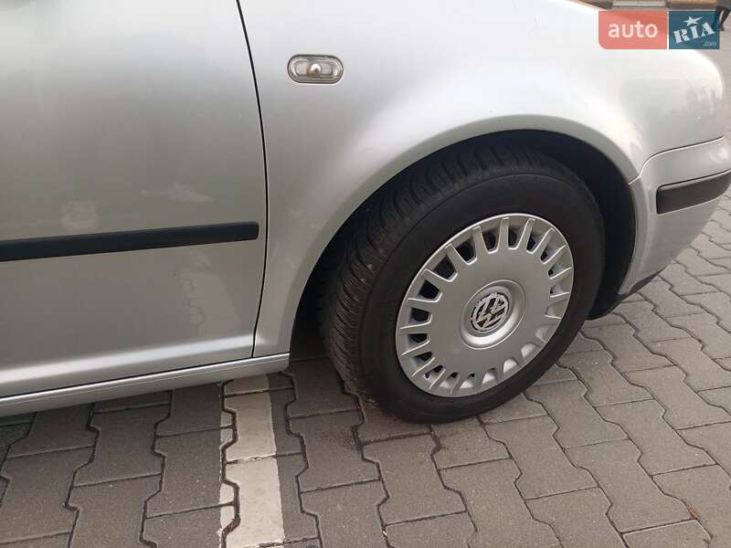 Хетчбек Volkswagen Golf 2002 в Запоріжжі фото 17 Хетчбек Volkswagen Golf 2002 в Запоріжжі