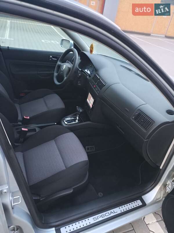 Хетчбек Volkswagen Golf 2002 в Запоріжжі фото 22 Хетчбек Volkswagen Golf 2002 в Запоріжжі