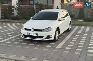 Хэтчбек Volkswagen Golf 2012 в Стрые