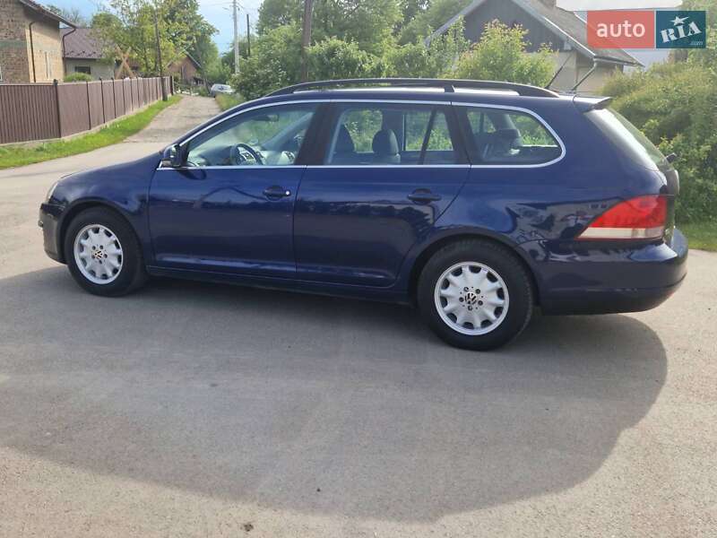 Универсал Volkswagen Golf 2007 в Коломые