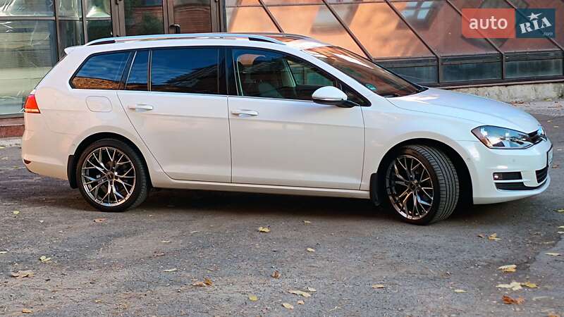Універсал Volkswagen Golf 2015 в Дніпрі фото 2 Універсал Volkswagen Golf 2015 в Дніпрі