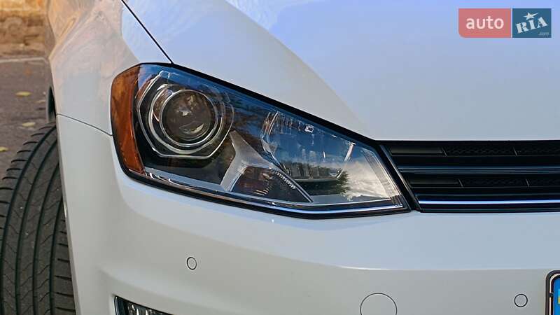 Універсал Volkswagen Golf 2015 в Дніпрі фото 16 Універсал Volkswagen Golf 2015 в Дніпрі