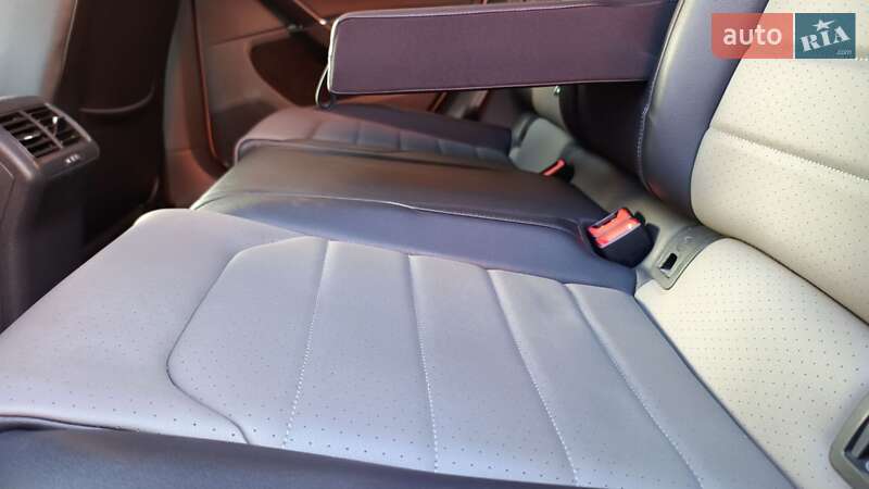 Універсал Volkswagen Golf 2015 в Дніпрі фото 39 Універсал Volkswagen Golf 2015 в Дніпрі