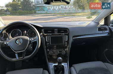 Универсал Volkswagen Golf 2016 в 