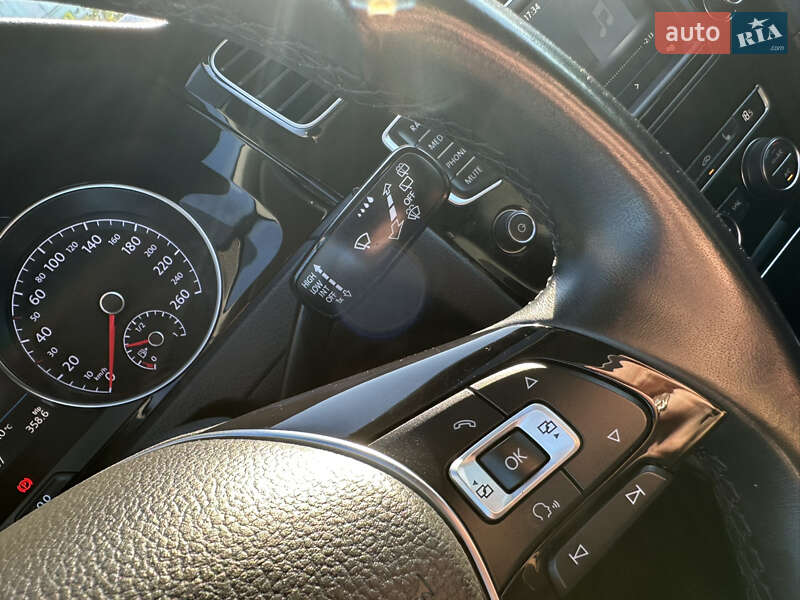 Универсал Volkswagen Golf 2016 в Лопатине фото 33 Универсал Volkswagen Golf 2016 в Лопатине