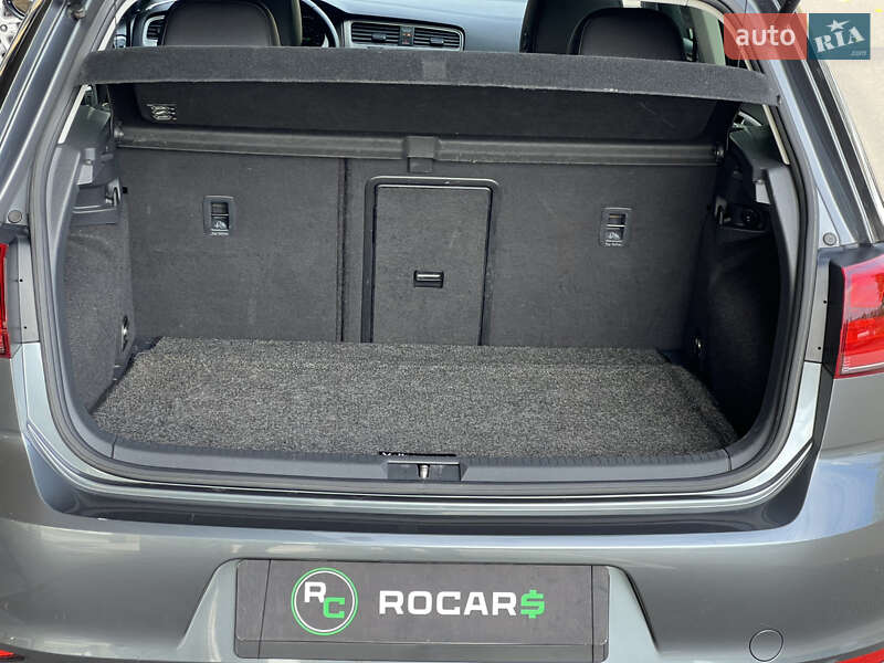 Хетчбек Volkswagen Golf 2015 в Києві фото 47 Хетчбек Volkswagen Golf 2015 в Києві