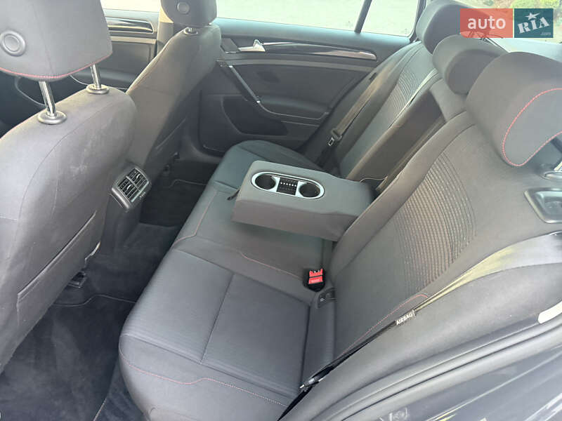 Универсал Volkswagen Golf 2017 в Стрые фото 46 Универсал Volkswagen Golf 2017 в Стрые