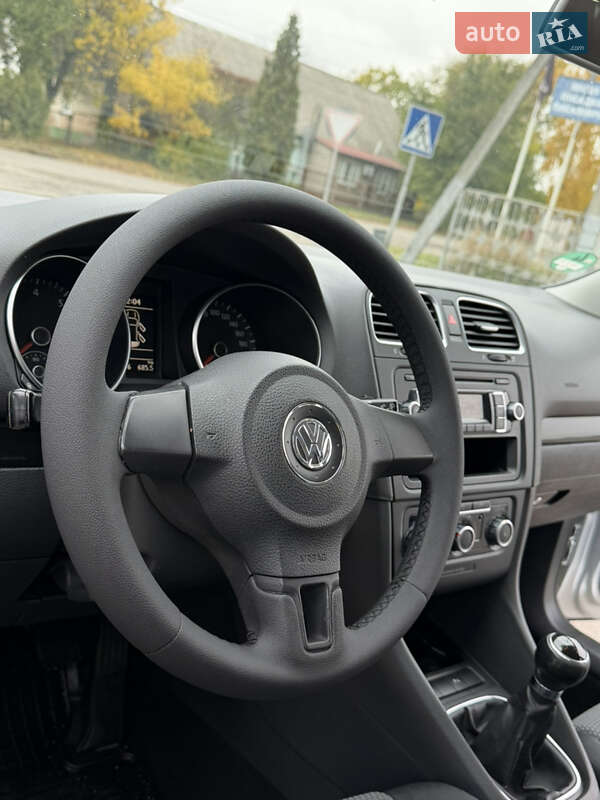 Хэтчбек Volkswagen Golf 2009 в Лубнах фото 40 Хэтчбек Volkswagen Golf 2009 в Лубнах