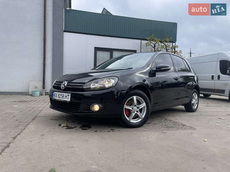 Хэтчбек Volkswagen Golf 2009 в Теофиполе фото Хэтчбек Volkswagen Golf 2009 в Теофиполе