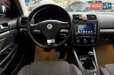 Универсал Volkswagen Golf 2008 в 