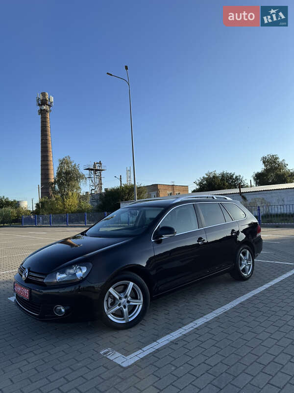 Універсал Volkswagen Golf 2010 в Нововолинську фото 5 Універсал Volkswagen Golf 2010 в Нововолинську