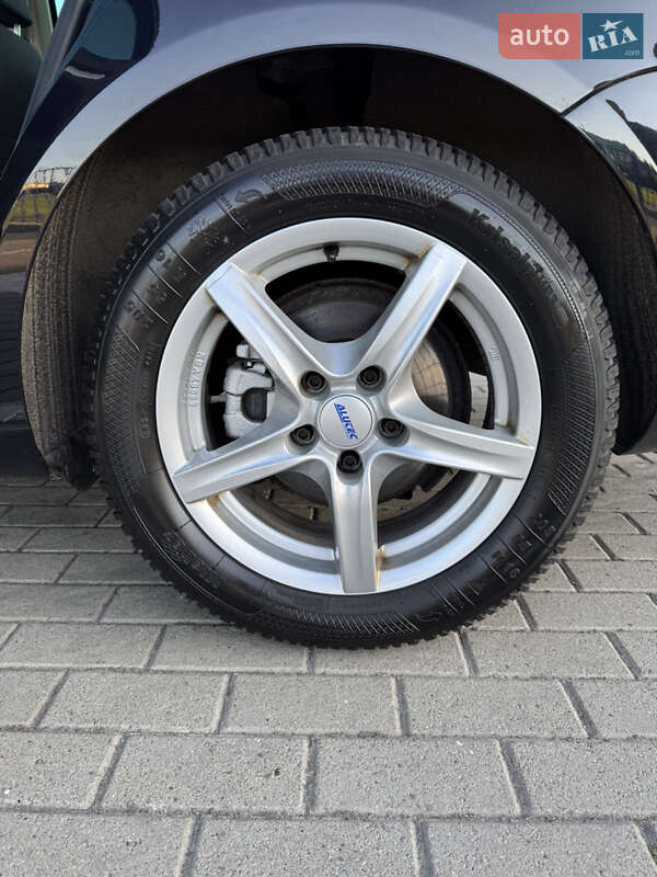 Універсал Volkswagen Golf 2010 в Нововолинську фото 40 Універсал Volkswagen Golf 2010 в Нововолинську