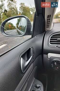 Универсал Volkswagen Golf 2009 в 