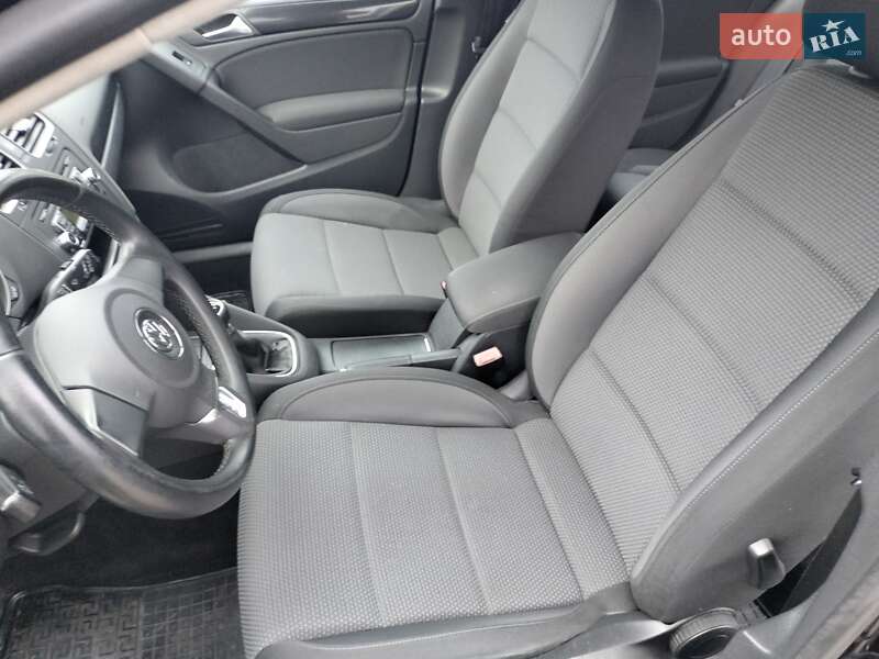 Хэтчбек Volkswagen Golf 2009 в Шепетовке фото 19 Хэтчбек Volkswagen Golf 2009 в Шепетовке