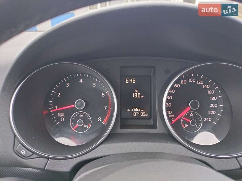 Хэтчбек Volkswagen Golf 2009 в Шепетовке фото 14 Хэтчбек Volkswagen Golf 2009 в Шепетовке