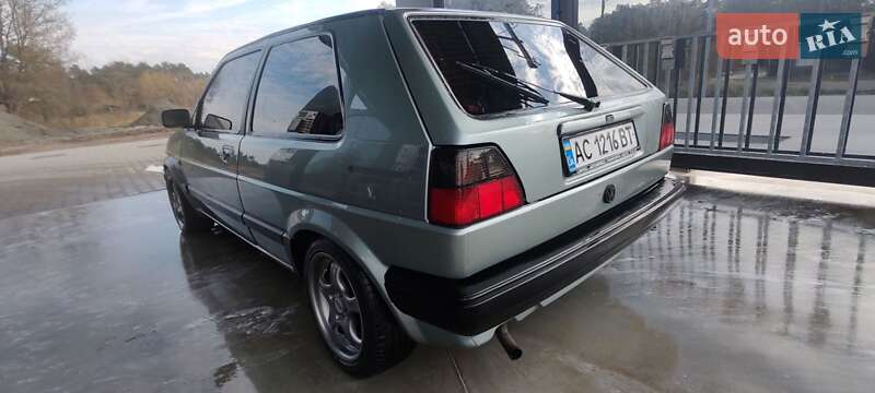 Хэтчбек Volkswagen Golf 1987 в Сосновке