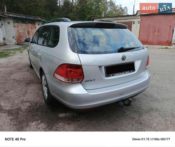 Универсал Volkswagen Golf 2008 в Чернигове