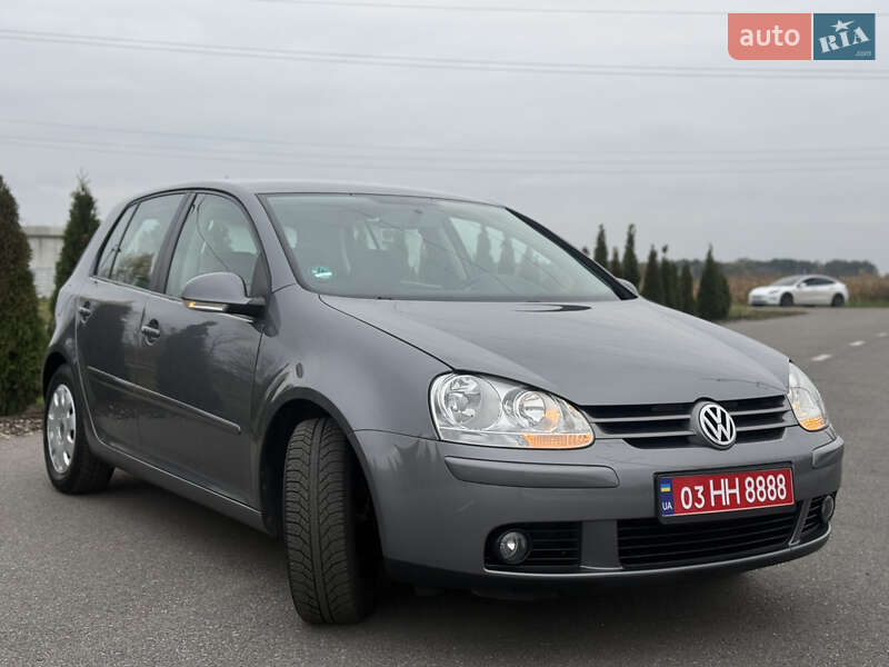 Хэтчбек Volkswagen Golf 2007 в Березане