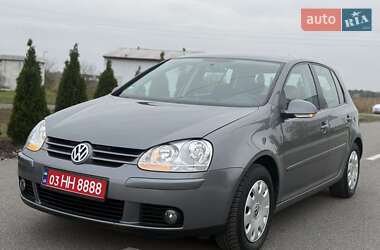 Хэтчбек Volkswagen Golf 2007 в 