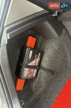 Хэтчбек Volkswagen Golf 2007 в 