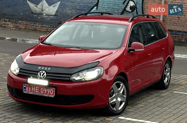 Універсал Volkswagen Golf 2010 в Луцьку