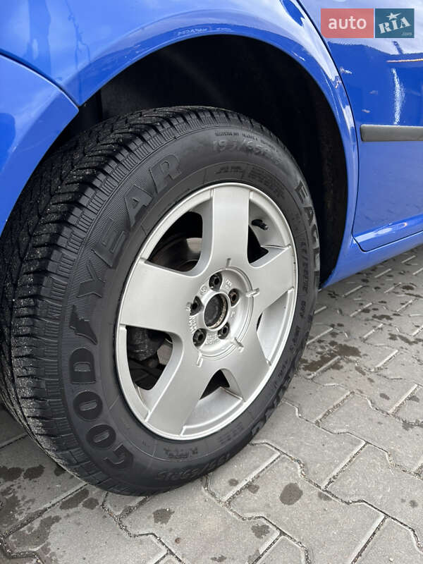 Универсал Volkswagen Golf 1999 в Виннице