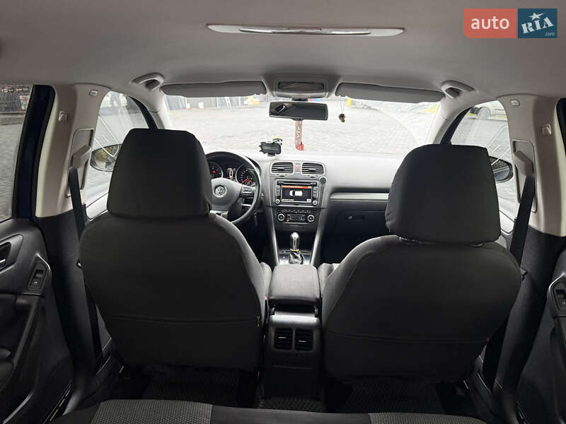 Хэтчбек Volkswagen Golf 2012 в Фастове