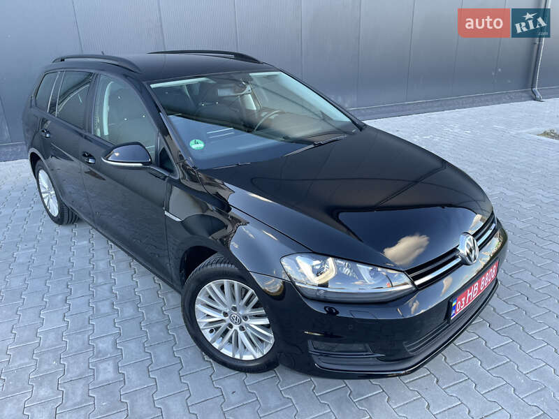 Универсал Volkswagen Golf 2014 в Львове