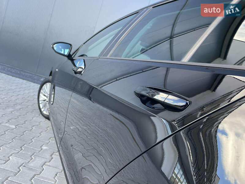 Универсал Volkswagen Golf 2014 в Львове