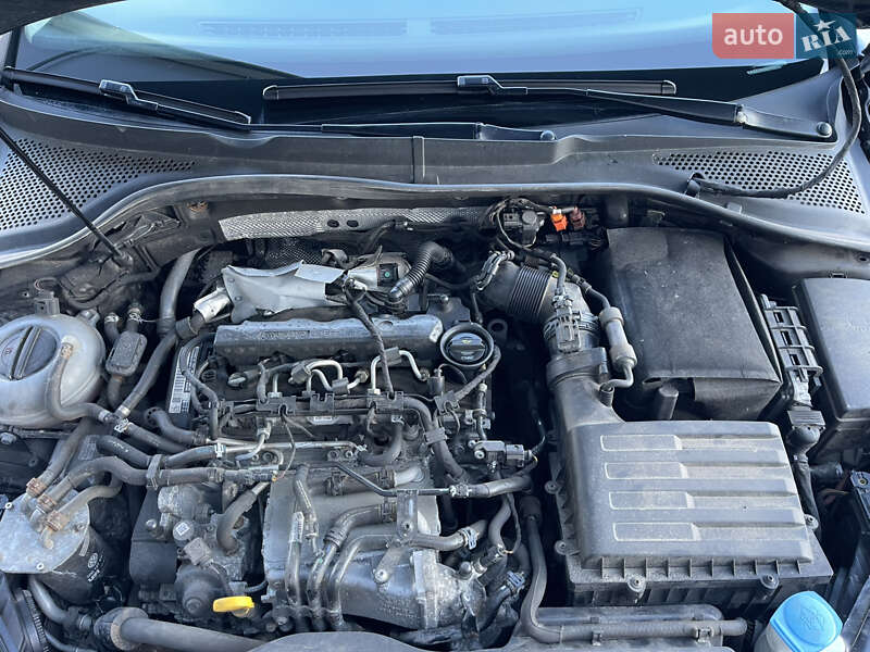 Универсал Volkswagen Golf 2014 в Львове