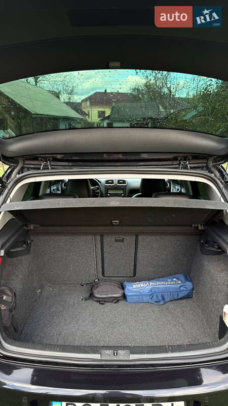 Хетчбек Volkswagen Golf 2009 в Івано-Франківську