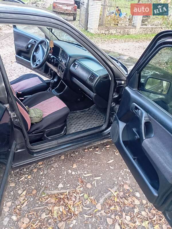 Хетчбек Volkswagen Golf 1993 в Зборові фото 10 Хетчбек Volkswagen Golf 1993 в Зборові
