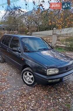 Хэтчбек Volkswagen Golf 1993 в  фото 16 Хэтчбек Volkswagen Golf 1993 в
