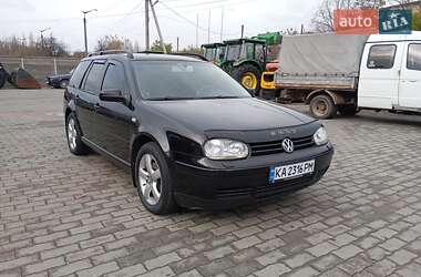 Універсал Volkswagen Golf 2005 в Радомишлі