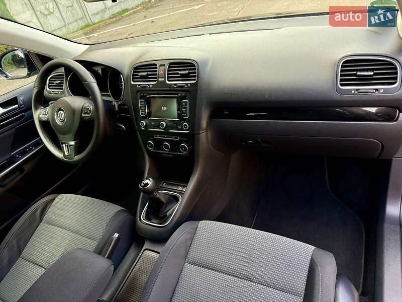 Универсал Volkswagen Golf 2011 в Ровно фото 28 Универсал Volkswagen Golf 2011 в Ровно